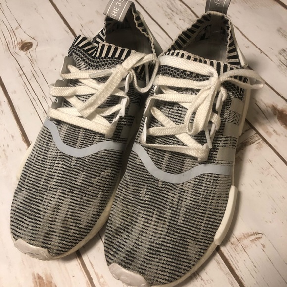 adidas nmd r1 glitch camo white black